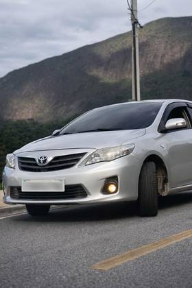 TOYOTA COROLLA 2.0 XEI 16V FLEX 4P AUTOMÁTICO